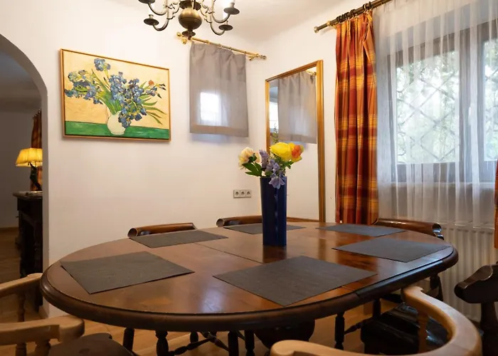 Grossraumappartement Mit Gartenterrasse