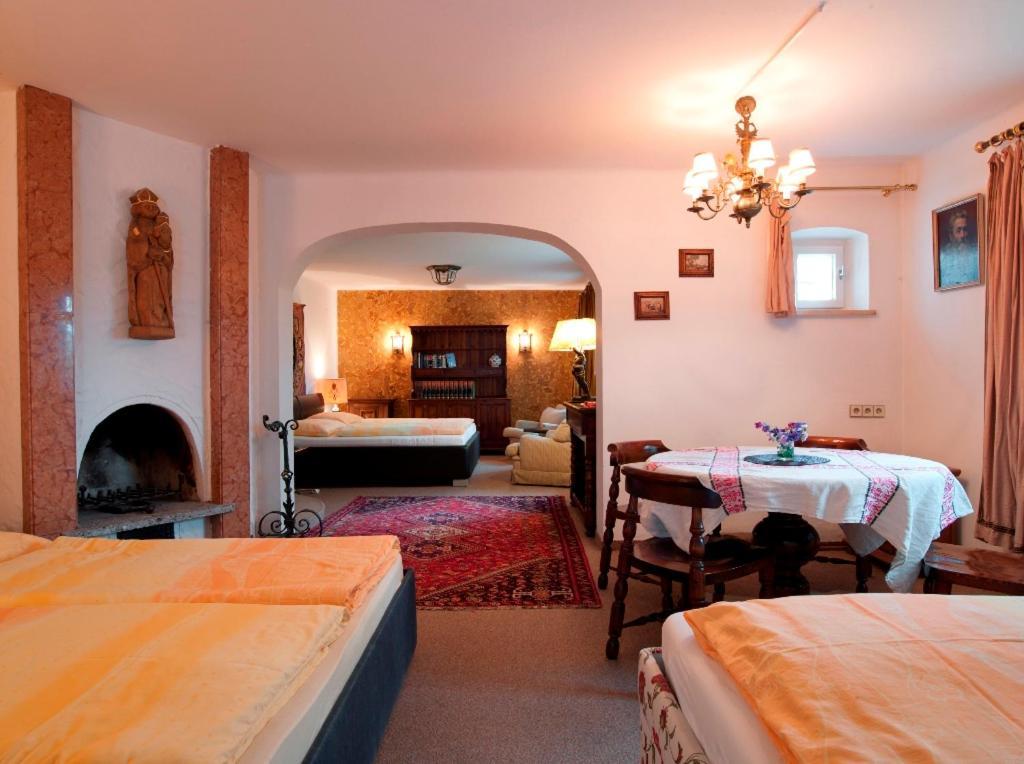 Grossraumappartement Mit Gartenterrasse Apartment