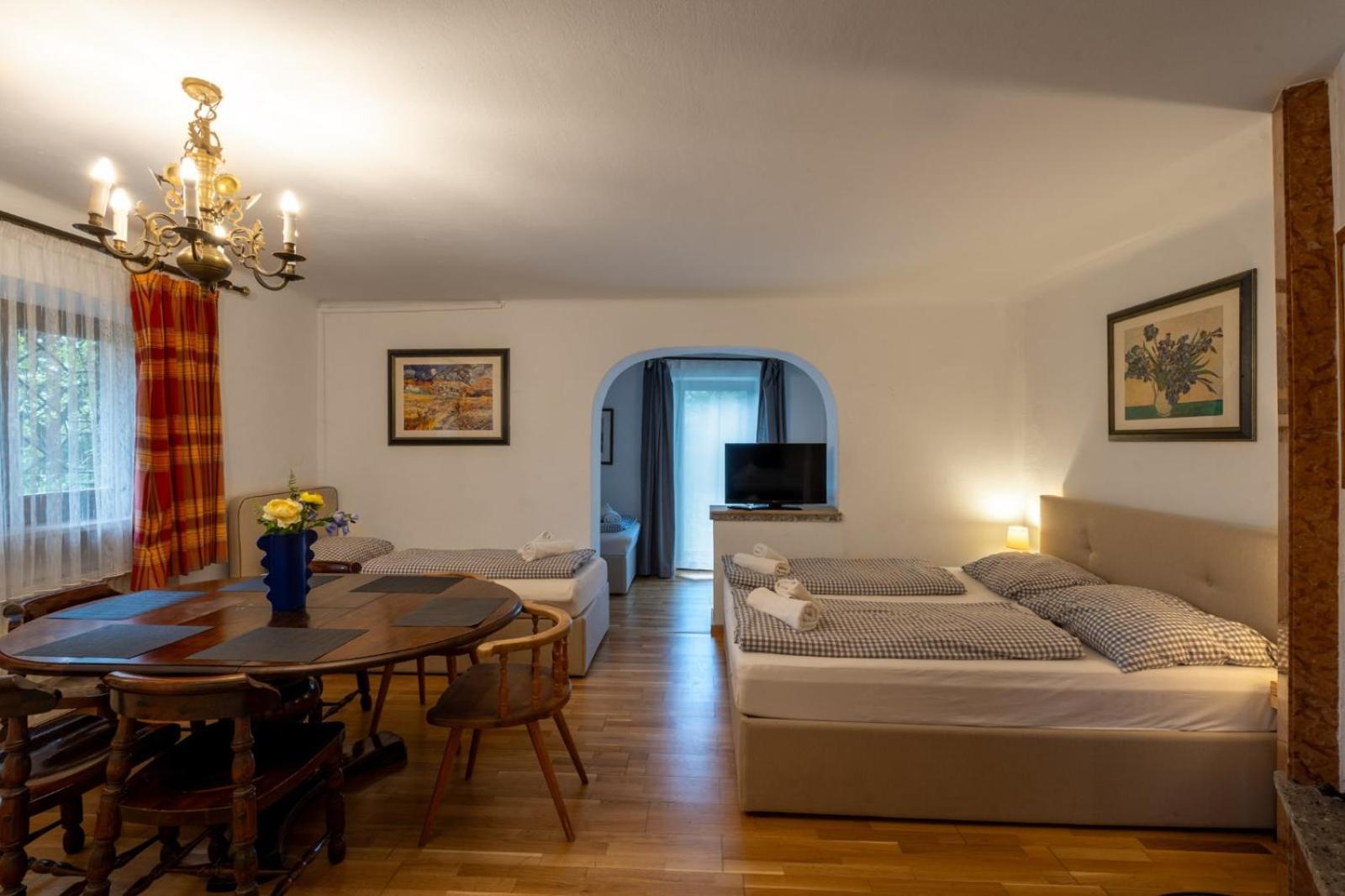 Appartamento Grossraumappartement Mit Gartenterrasse