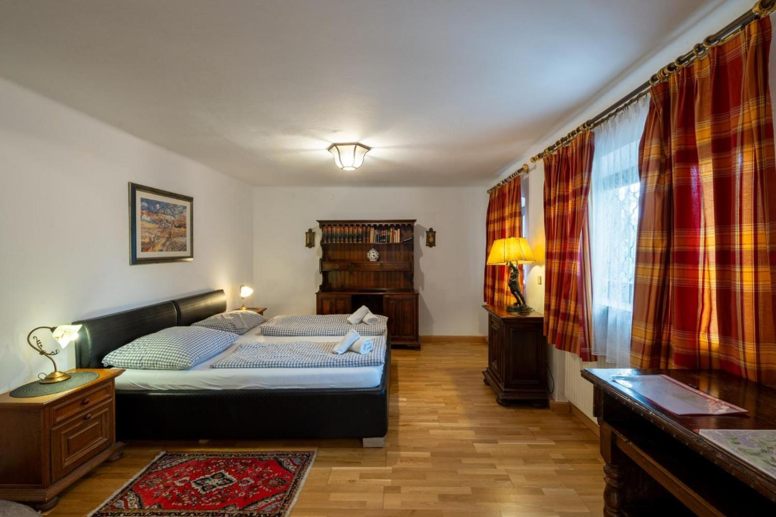 Grossraumappartement Mit Gartenterrasse Apartment Salzburg